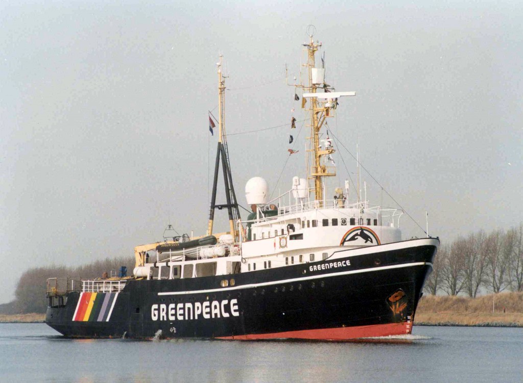 Greenpeace 1997 8 February Noordzeekanaal